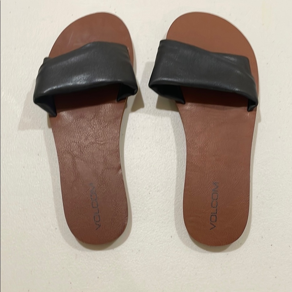 Volcom Women's Black and Brown Sandals